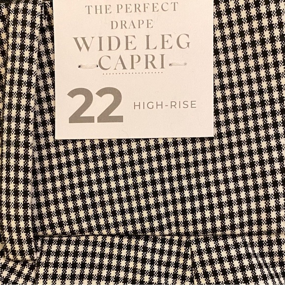 Lane Bryant NWT 22 Wide Leg Capri Pants High Rise Black White Gingham Checked - Picture 4 of 9